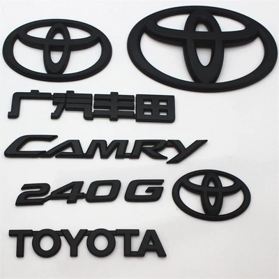 Xe Camry GAC sửa đổi màu đen tiêu chuẩn vô lăng tiêu chuẩn sáu logo cốp xe tiêu chuẩn từ tiếng Anh thế hệ thứ 7 biểu tượng xe ô tô tem dán xe ô tô