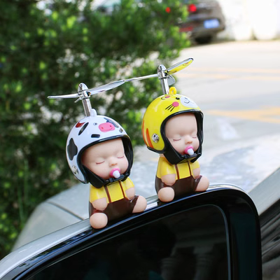 Dễ thương internet người nổi tiếng núm vú giả mũ bảo hiểm cho bé chuồn chuồn tre xe đồ trang trí pin xe ô tô điện xe máy trang trí nước hoa xe hơi cao cấp