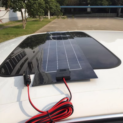 Ngăn chặn mất điện ô tô bán linh hoạt bảng sạc năng lượng mặt trời ô tô 12V20W ô tô thuận tiện sạc pin 12v xi lanh khí nén 1 chiều xecmang khí